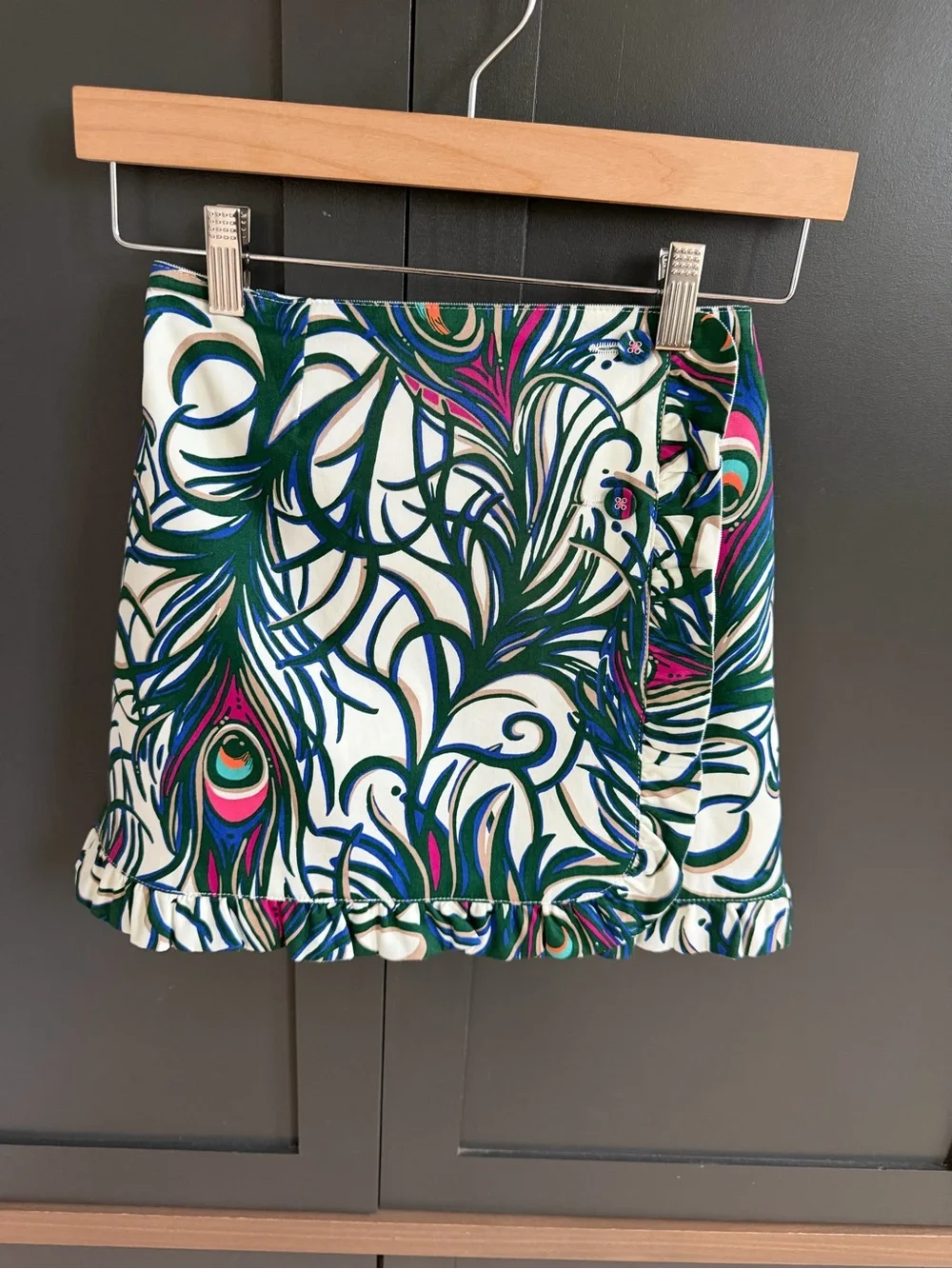 Lilly Pulitzer Reversible Wrap Skirt |Cream corduroy & print | Ruffle-Trim | 8